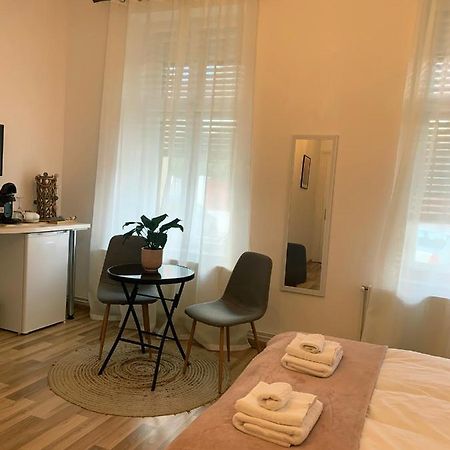 Apartament Plopilor Studios Сибиу Екстериор снимка