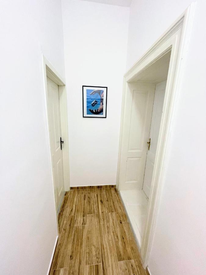 Apartament Plopilor Studios Сибиу Екстериор снимка