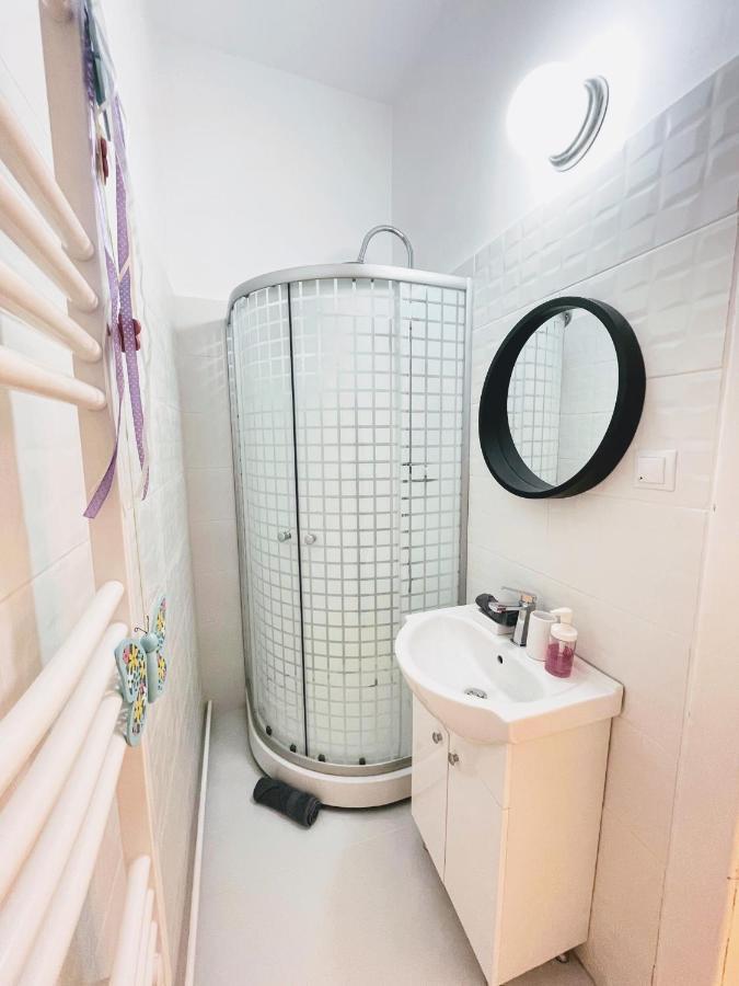 Apartament Plopilor Studios Сибиу Екстериор снимка