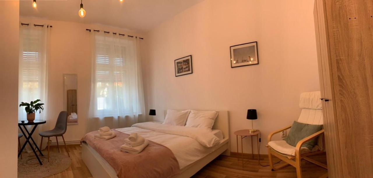Apartament Plopilor Studios Сибиу Екстериор снимка